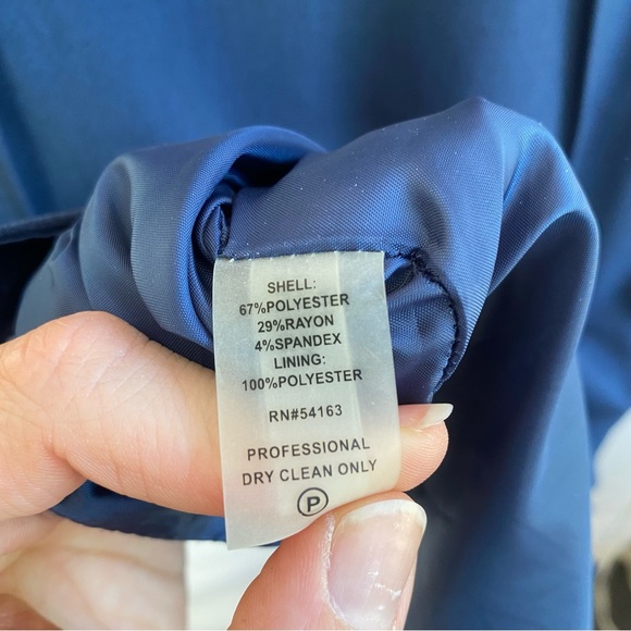 Calvin Klein Sleeveless Midi Dress - Picture 4 of 7